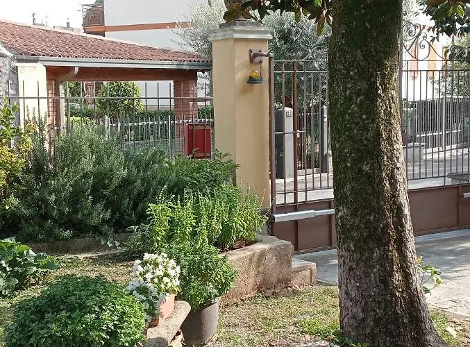 Dimora Lucilla Casa vacanze Ponti sul Mincio